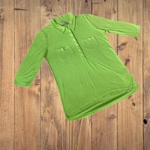 Hollister green shirt.